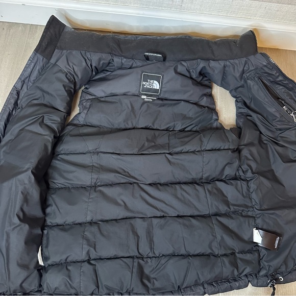 The North Face Nuptse 2 Vest Black 700 down
Women’s XS - Picture 7 of 13